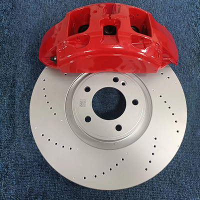 AMG Big 6 Piston Monoblock Mercedes Red Brake Calipers معدلة من الأمام بقوة إيقاف عالية